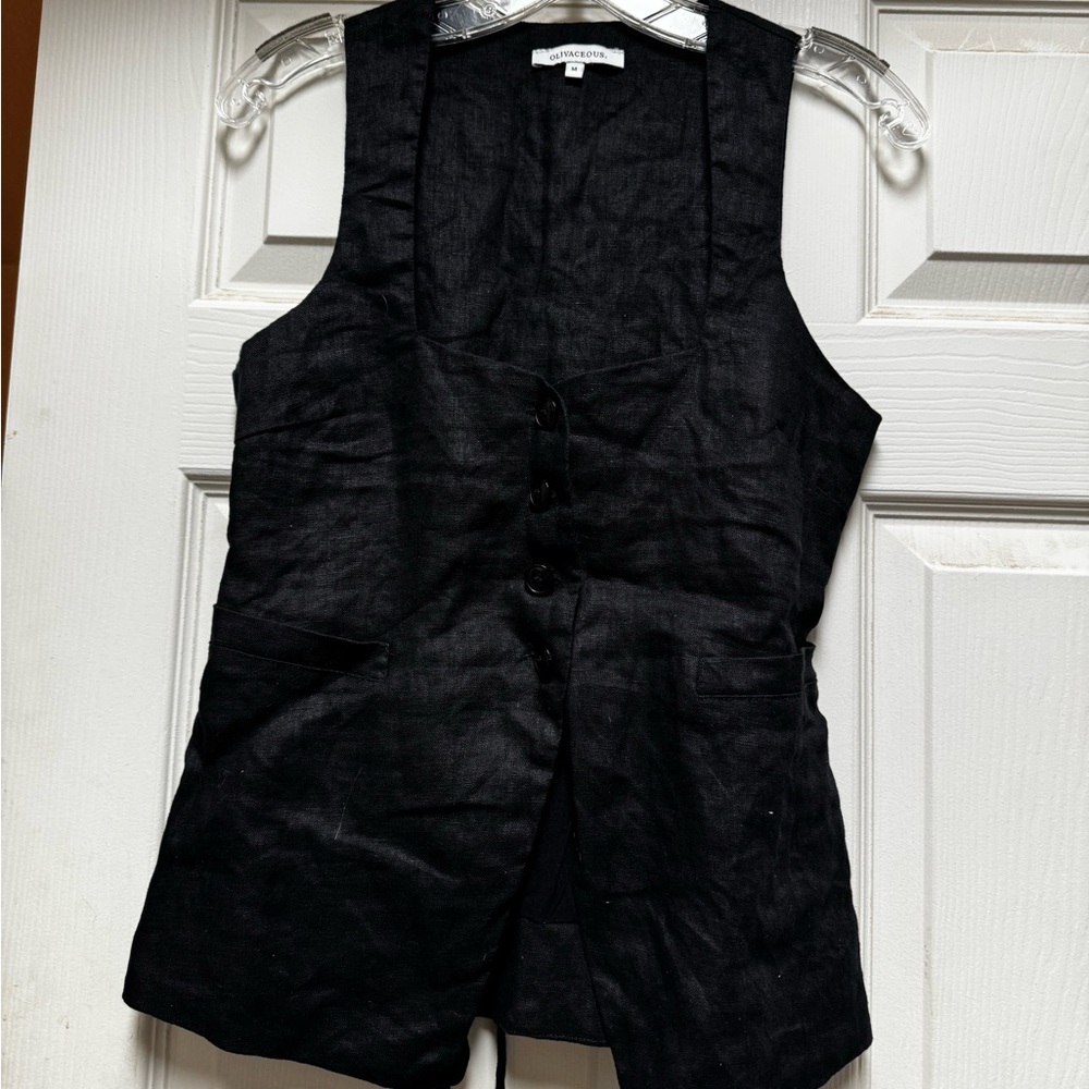 Olivaceous Black Sleeveless Blouse